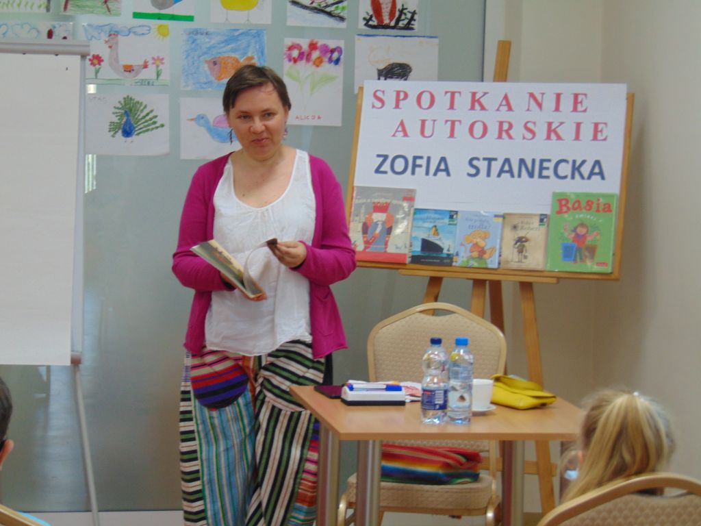 Czerwcowe spotkania z autorami literatury dziecięcej - p. Zofia Stanecka